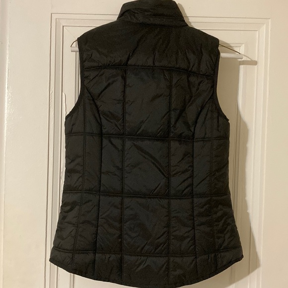 Tommy Hilfiger Puffer Vest - Picture 2 of 7